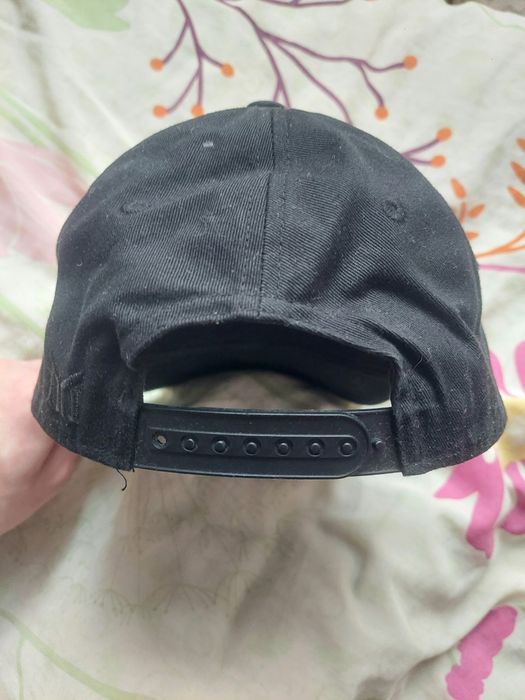 Бейсболка фірми HM оригінал

Розмір: універсальний 

На об'єм голови