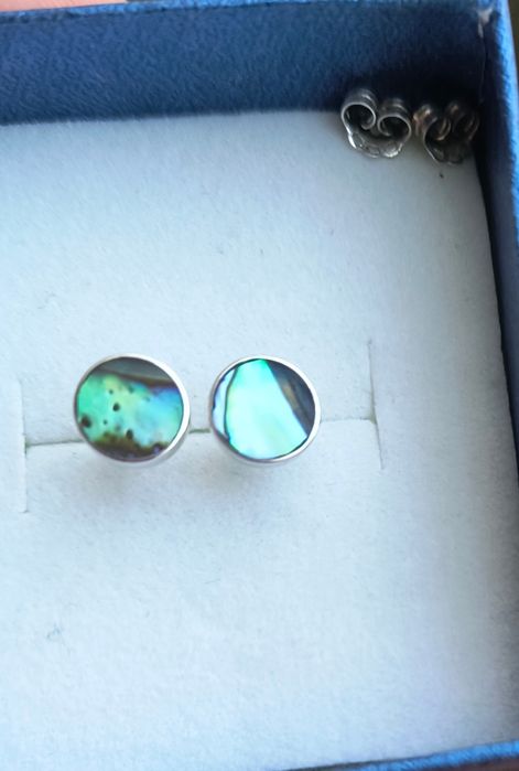 Nowe kolczyki sztyfty