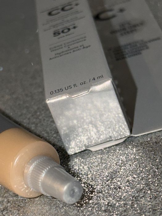 Krem CC + it cosmetics 4 ml