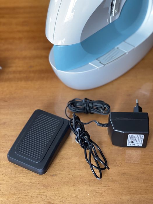 Minerva Mini швейна машинка б/у