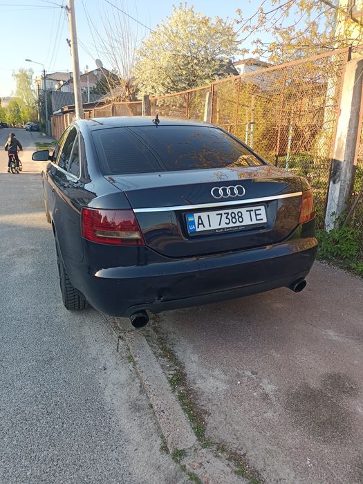 Audi a6 c6       .