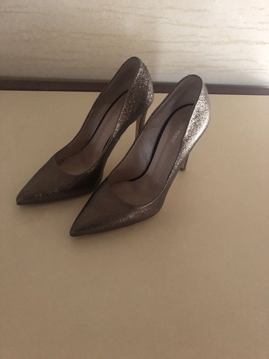 Туфли лодочки Gino Rossi