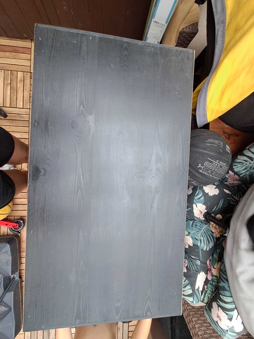 Drewniana, czarna komoda