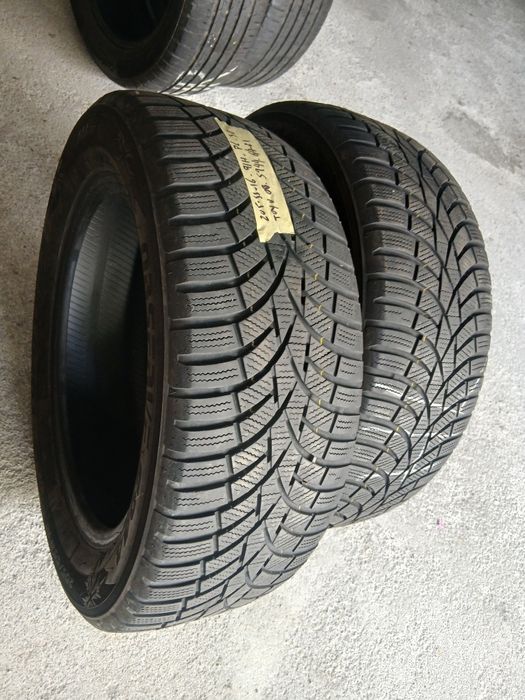 4 Pneus 205/55R16 seminovos