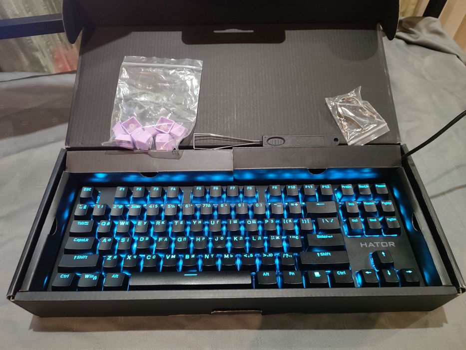 Механічні клавіатури Hator!  
Мишка Hator !
Мишка Hator !