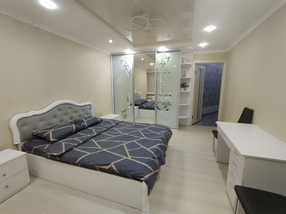 Здаю квартиру подобово