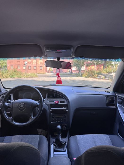 Hyundai Elantra  1.6 ( 16 клапанный мотор )