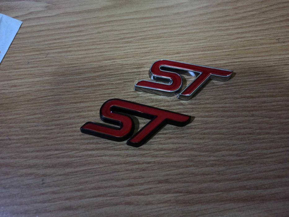 Símbolos emblemas Ford ST LINE | Seat CUPRA | SPORT