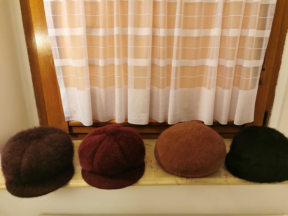 Czapki   różne modele