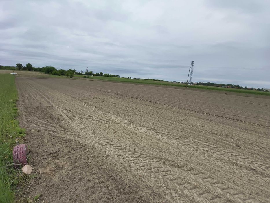Sprzedam działkę budowlaną 5150 m² – pohled 3