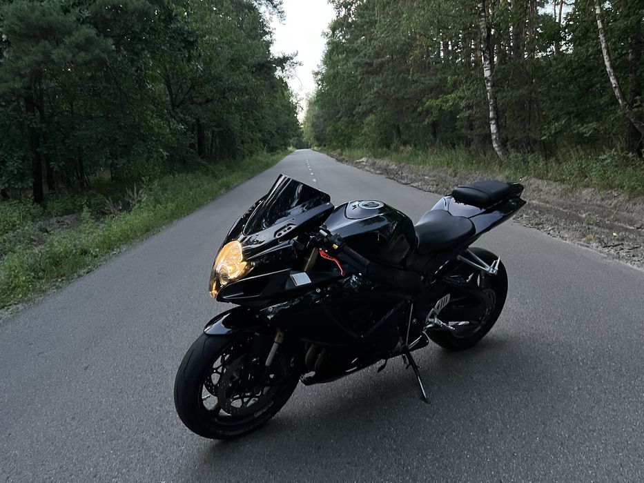 Suzuki GSXR 600 K7