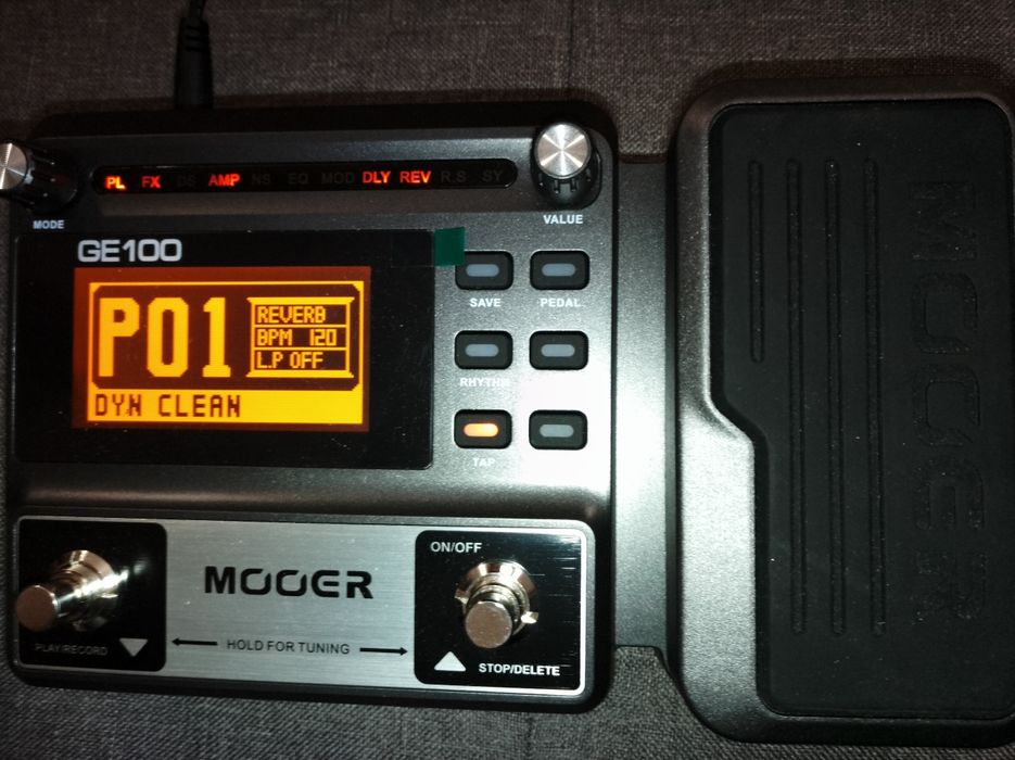 Pedaleira Mooer GE100