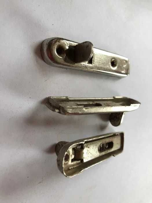 Zasuwka meblowa   ok. 68,5x15 mm  2 szt.