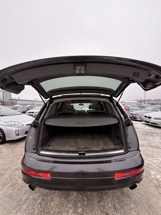 Na Sprzedaż Audi Q7 3.0D/automat/panorama/4x4/alusy/1-wł/super st/klim