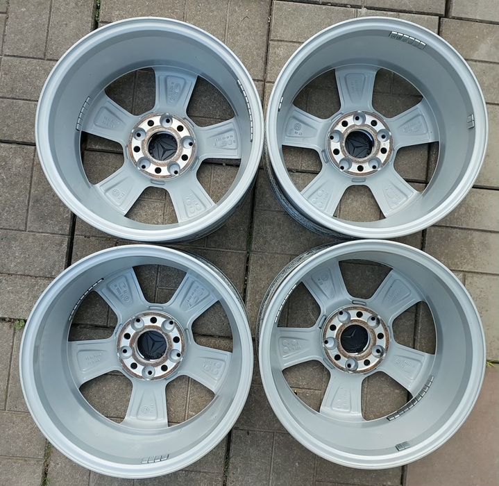 Диски оригінальні  r16  5-112  6J  et45 Mercedes A-class  B-class
