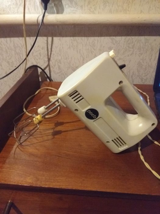 Продам миксер "Рось"