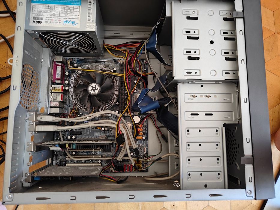 Komputer stacjonarny K8 Triton nForce4Ultra Series