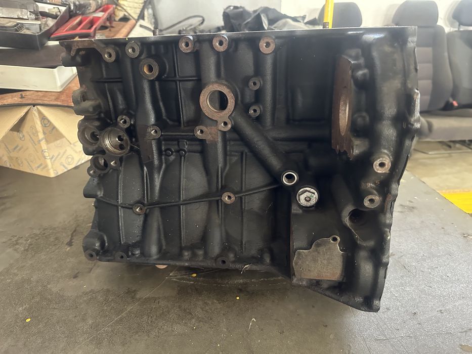 Bloco Motor
MERCEDES-BENZ C-CLASS , de 2007 a 2015