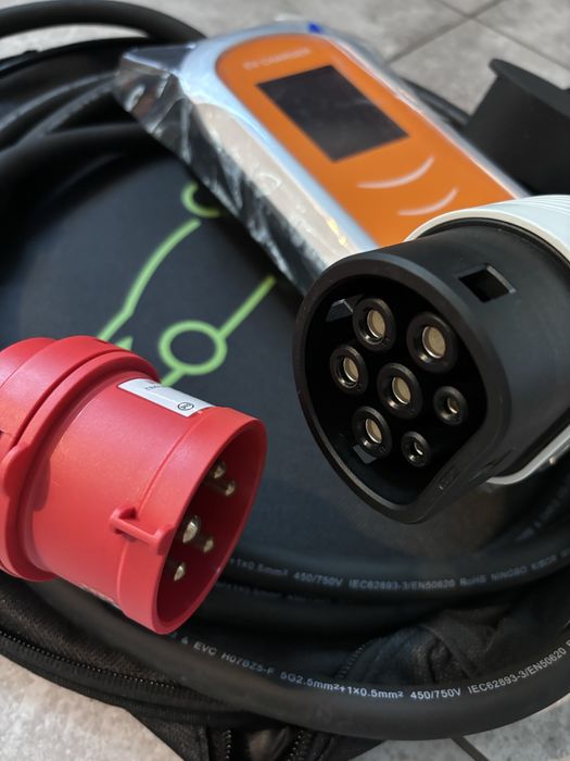 Зарядка трьохфазна для електромобіля Type 2 11 кВт 16A 3 фази