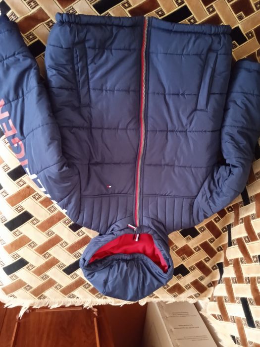 Продам куртку Tommy Hilfiger зимову підліткову