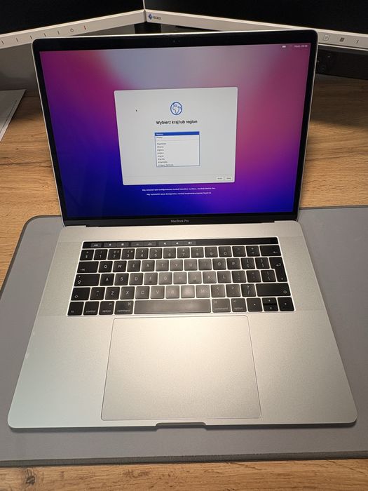 MacBook Pro 15” i7