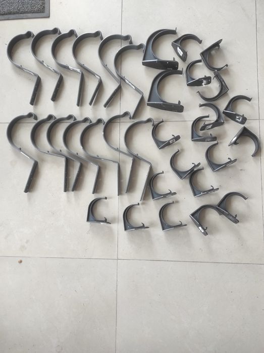 Sprzedam  część do rynien grafitowe