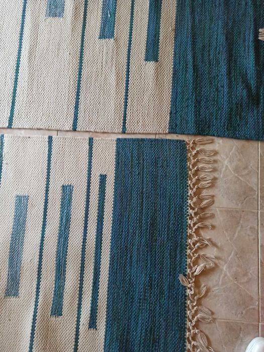 Tapetes de boa qualidade em bom estado