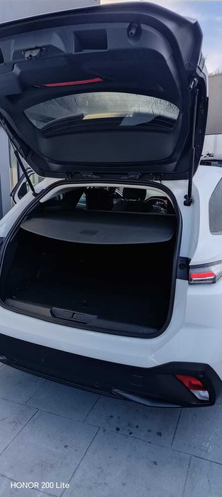 Peugeot 308 SW 2022 — photo 4