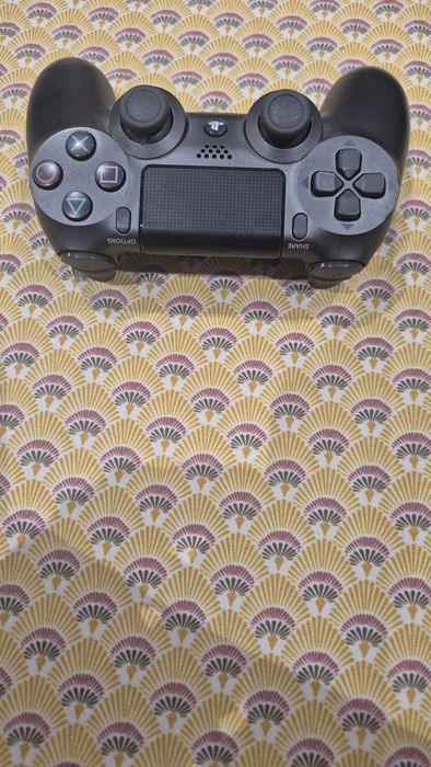 Comando Ps4 Novinho, Leia a legenda