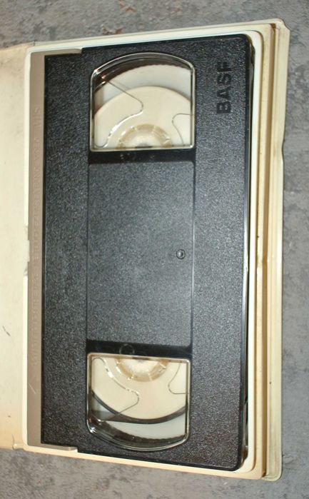 Kasety VHS - zestaw 5 sztuk - nr 6