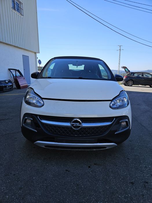 Opel Adam 1.0 Turbo de 2014 para peças