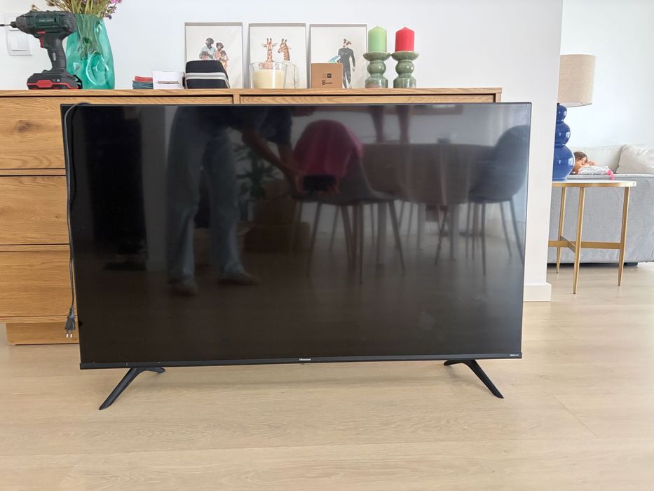 TV Hisense 50” Smart TV 4K UHD (VIDAA) – Excelente Estado