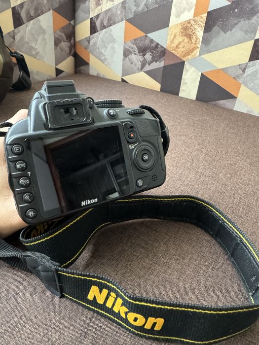 Фотоапарат Nikon D3100