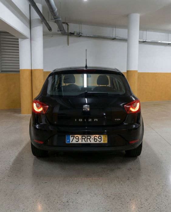SEAT IBIZA 1.4 TDI (Impecável)
