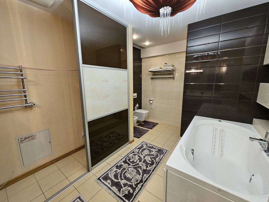 Сдам 4х ком.квартиру с ремонтом в ж/к Дом Крейнина