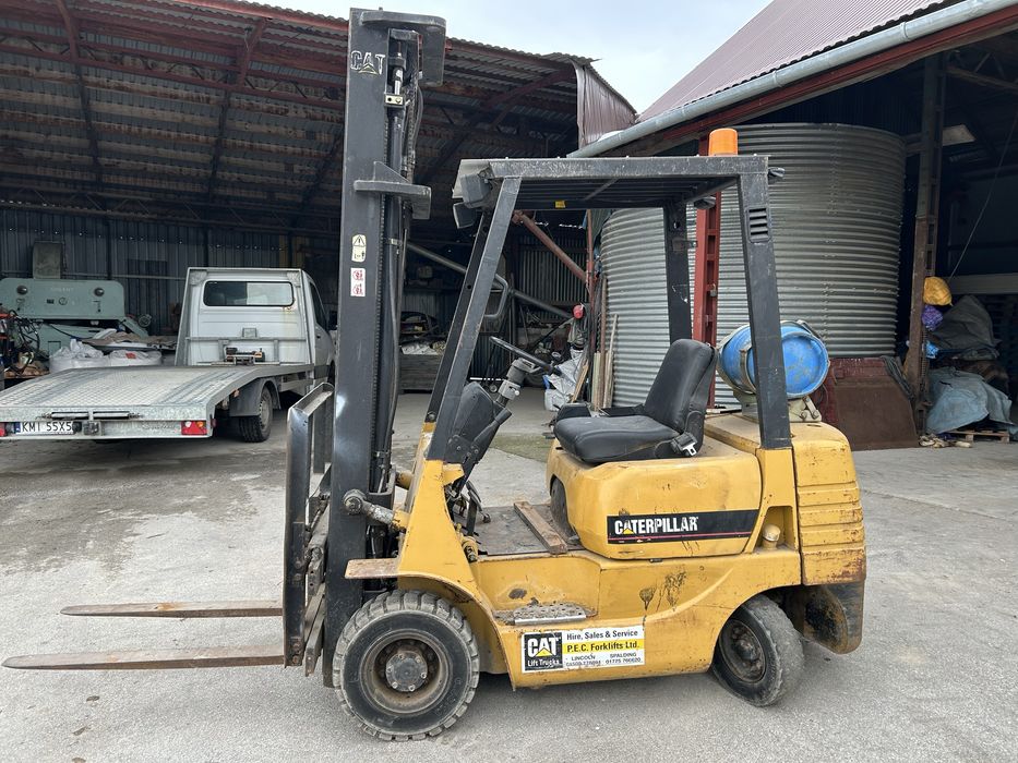 wózek widłowy catepillar