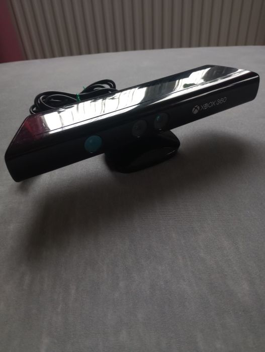 Konsola Xbox 360 bogaty zestaw + 16 kultowych gier!