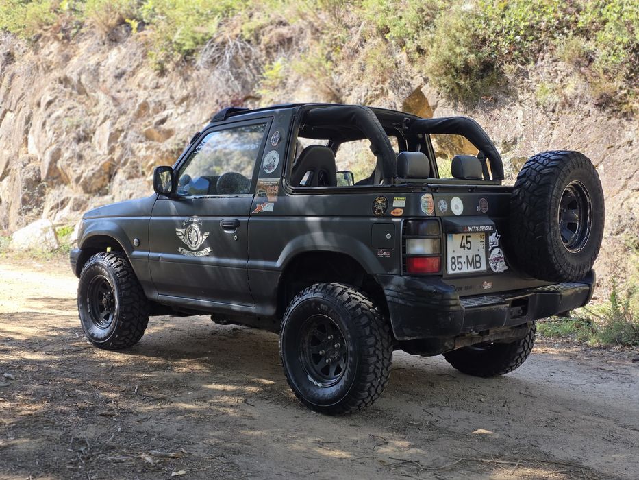 Mitsubishi  pajero cabrio