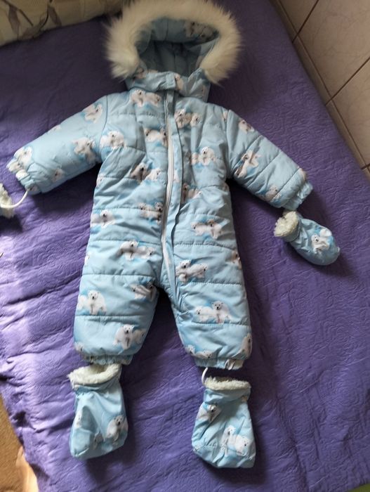 Зимовий комбінезон
