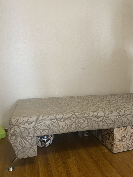 Диван одномісний