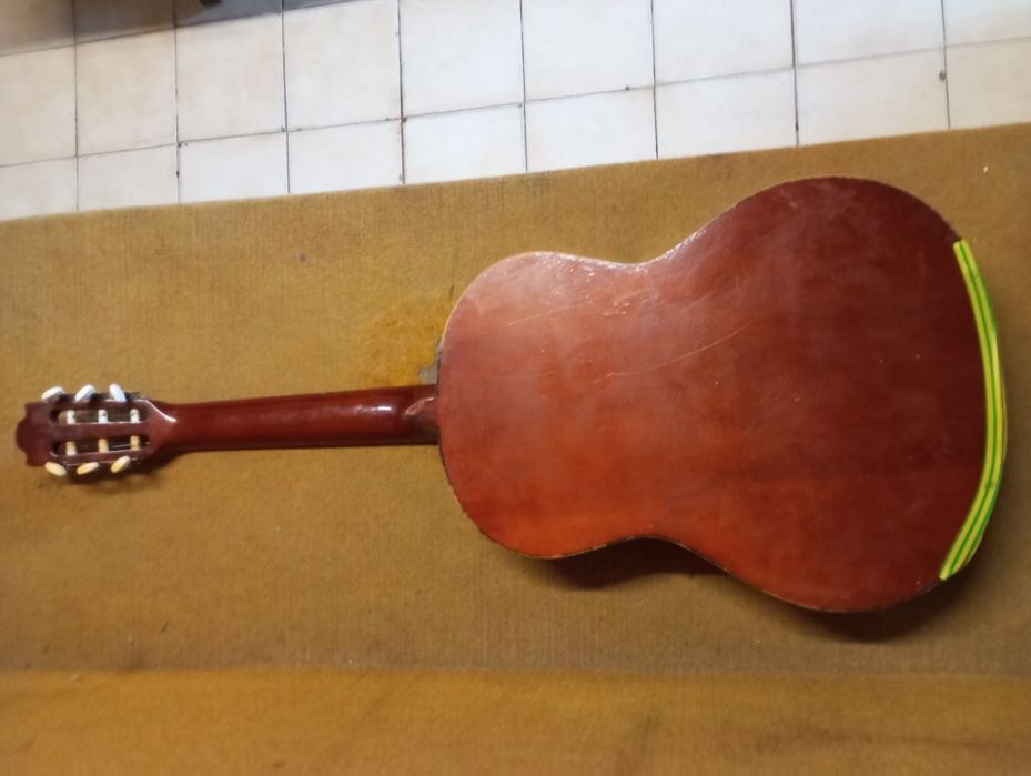 Guitarra clássica Ringo star