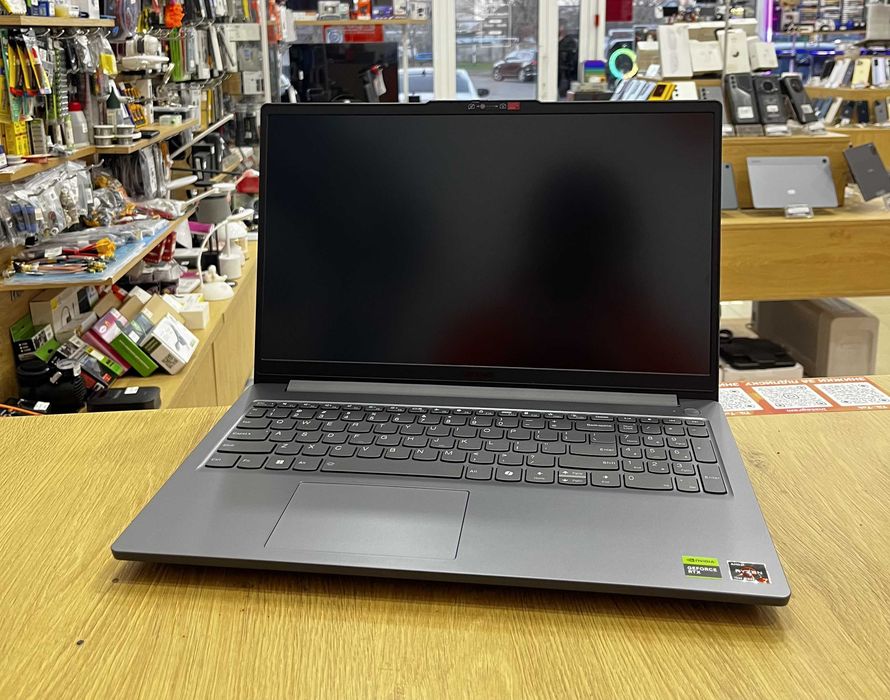 Ігровий ноутбук Lenovo LOQ 15ARP10E | Ryzen 7 7735HS | RTX 3050 |