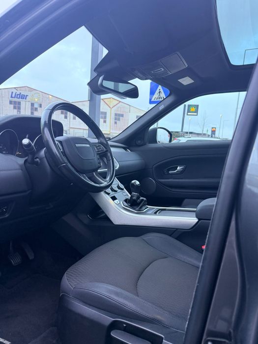 Range rover evoque