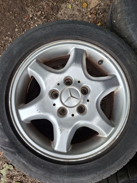 Jantes Mercedes com pneus