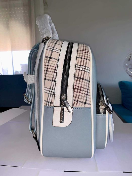 Mochila Light Blue David Jones e outros modelos.