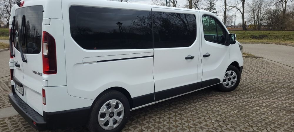 Wynajm Nowego Busa 9 osob  100zl Doba