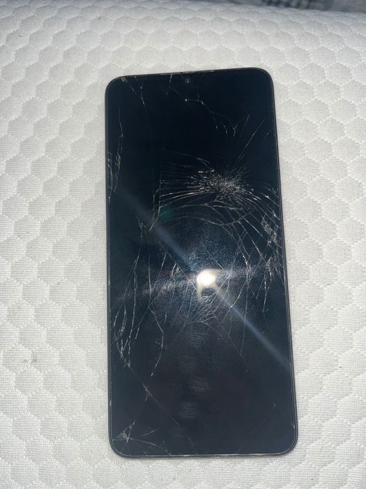 Срочьно Продам Redmi 13