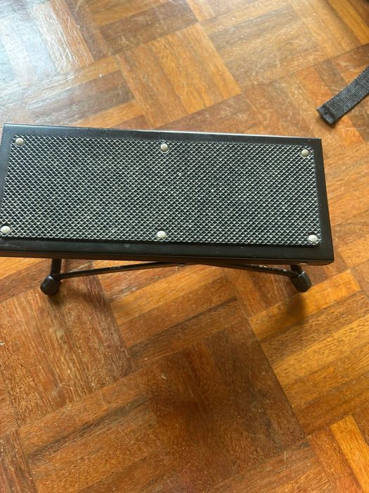 Apoio pé  guitarra