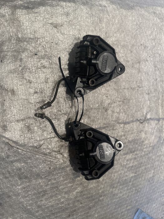 BMW K75 Zacisk Hamulcowy Lewy Przód + Klocki M749