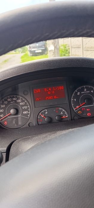 Peugeot Boxer довга база